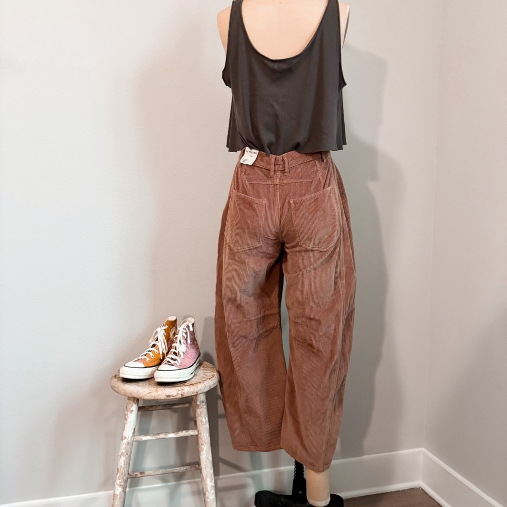 We The Free Good Luck Mid-Rise Cord Barrel Jeans in Emperador SZ 25 NWT - Picture 8 of 13